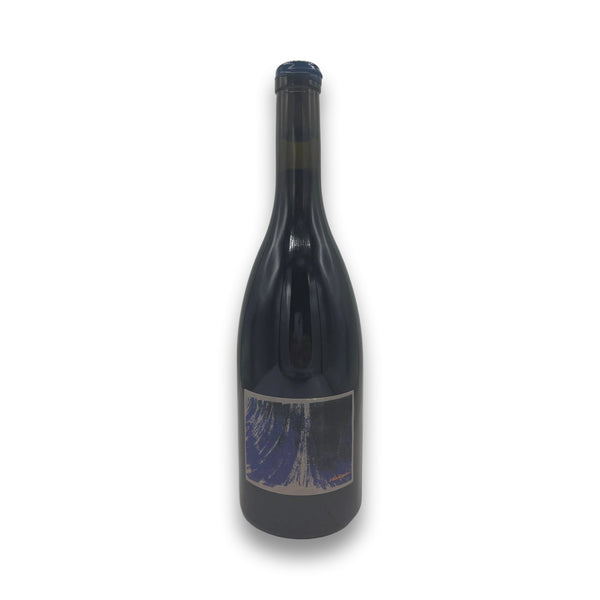 Beneze Kekfrankos 2022 red wine bottle with blue cap and abstract label