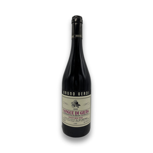 Bruno Verdi Sangue Di Giuda Paradiso 2025 sweet red wine bottle with cream label and black foil