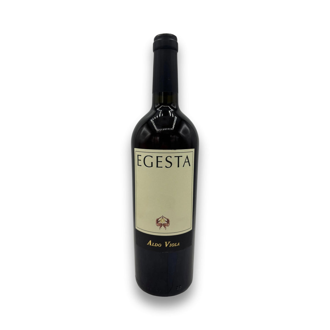 Aldo Viola Egesta Grillo 2018 Sicilian white wine bottle with cream label and black capsule