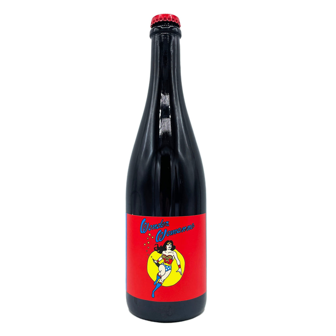 Autour de l'Anne Wonder Womanne NV Sparkling Wine