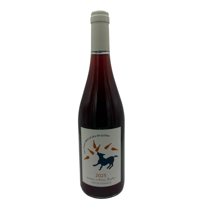Catherine &amp; Pierre Breton Un Chien Dans Un Jeu De Quilles 2025 red wine bottle with dog and bowling pins label