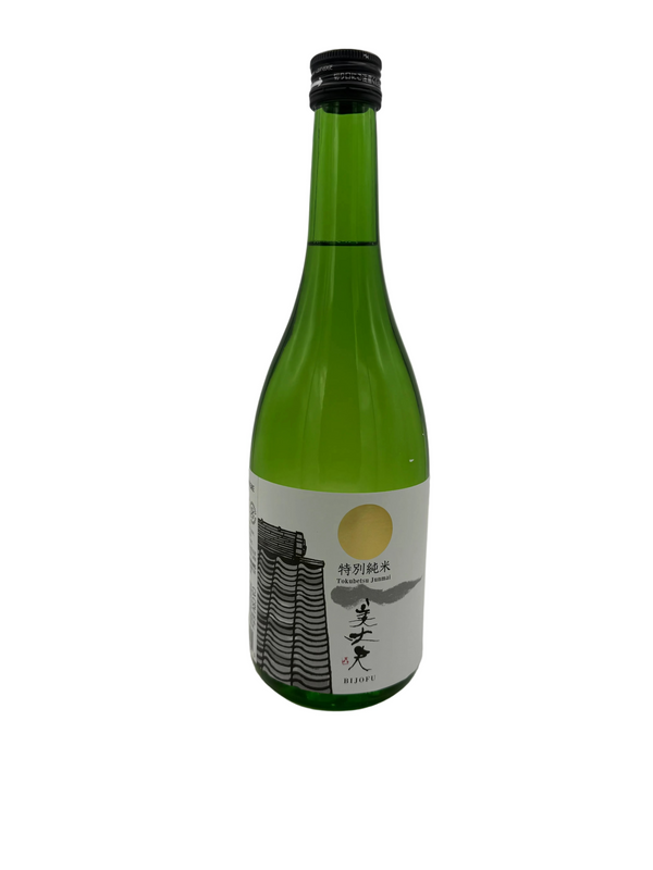 Taiheikai Tokubetsu Junmai Sake  Bijofu The Gentleman 720ml