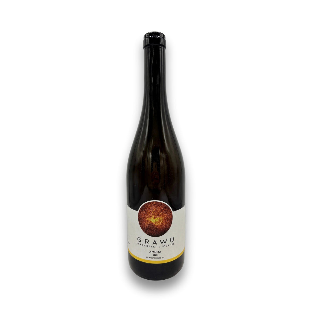 GraWu Ambra 2020 Italian white wine bottle with orange sun label