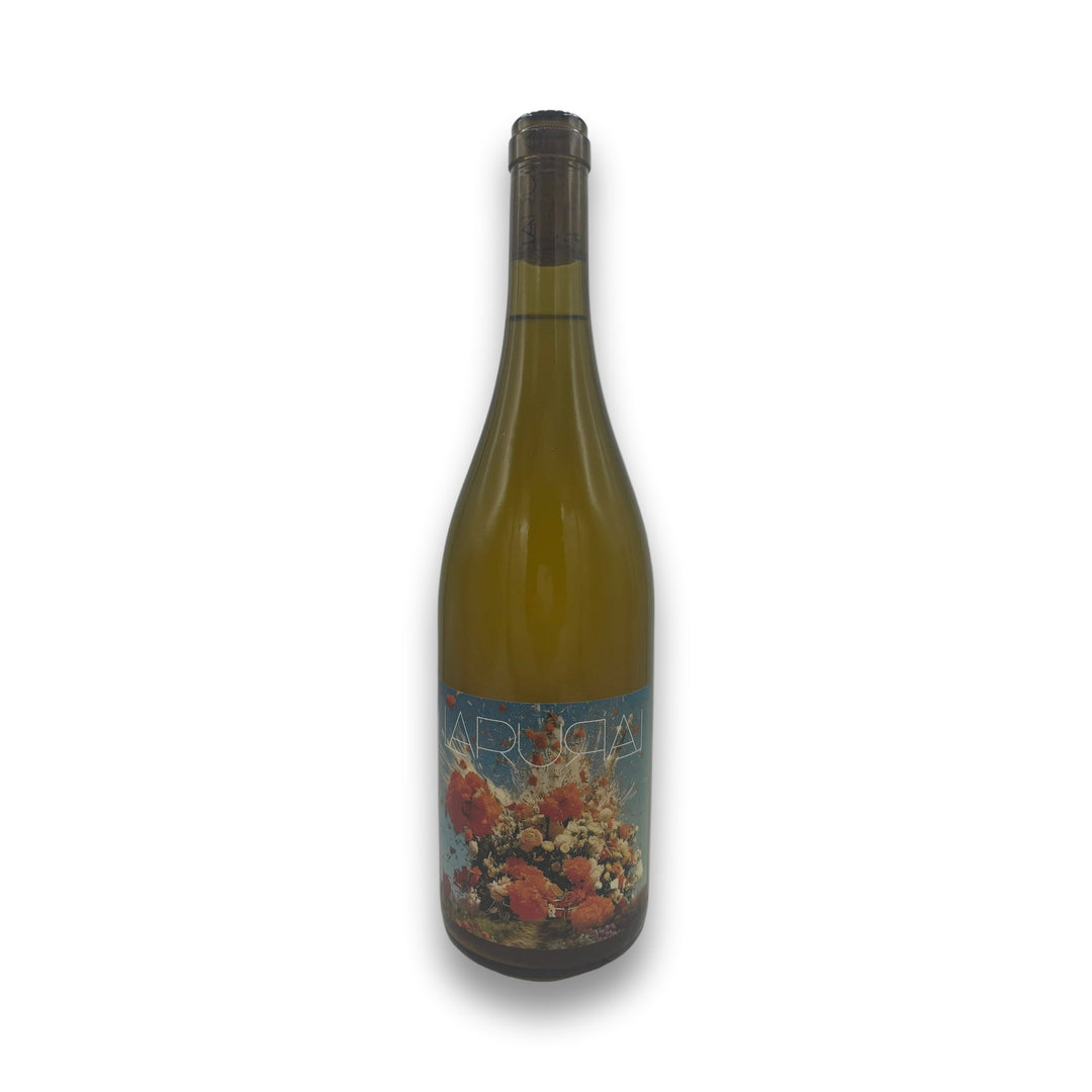 La Rural Moscatel 2022 Spanish white wine bottle with floral label