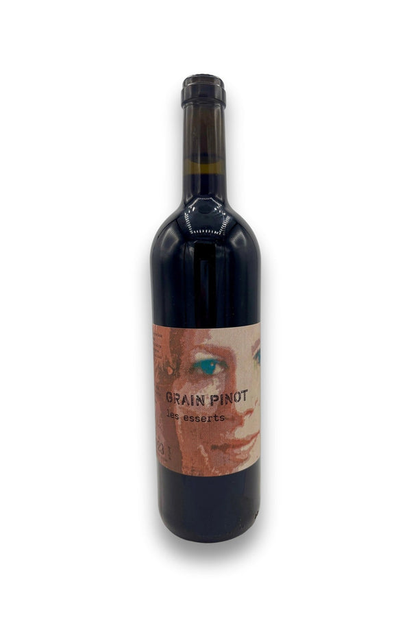 Marie-Therese Chappaz Grain Pinot Les Esserts 2023 Swiss red wine bottle with portrait label