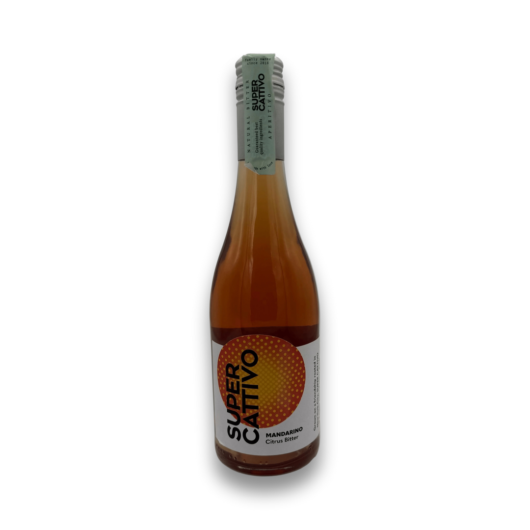 Super Cattivo Mandarino Aperitivo in 500ml glass bottle with biodynamic Austrian citrus label