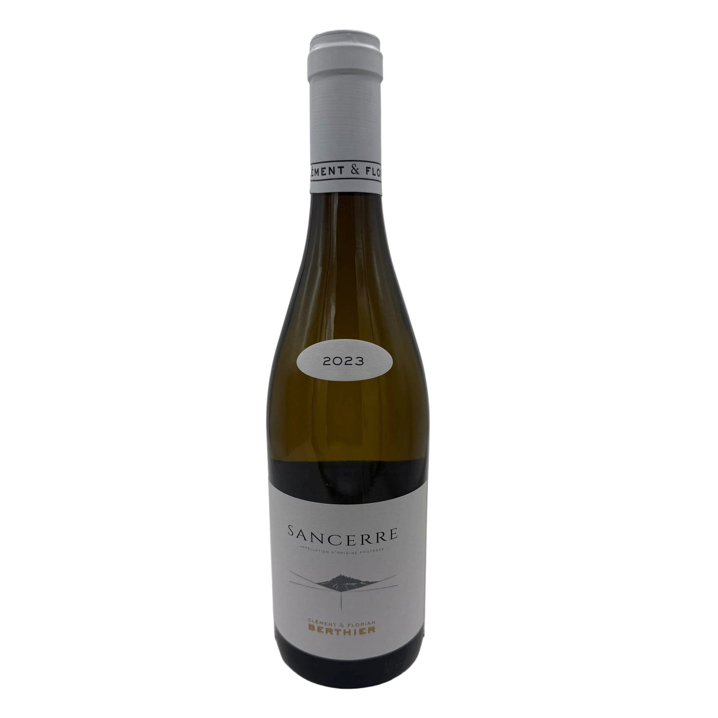 Wine bottle labeled 'Sancerre' on a white background